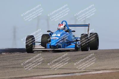 media/Oct-26-2025-CalClub SCCA (Sun) [[8ce1e69566]]/Group 3/Grapevine/